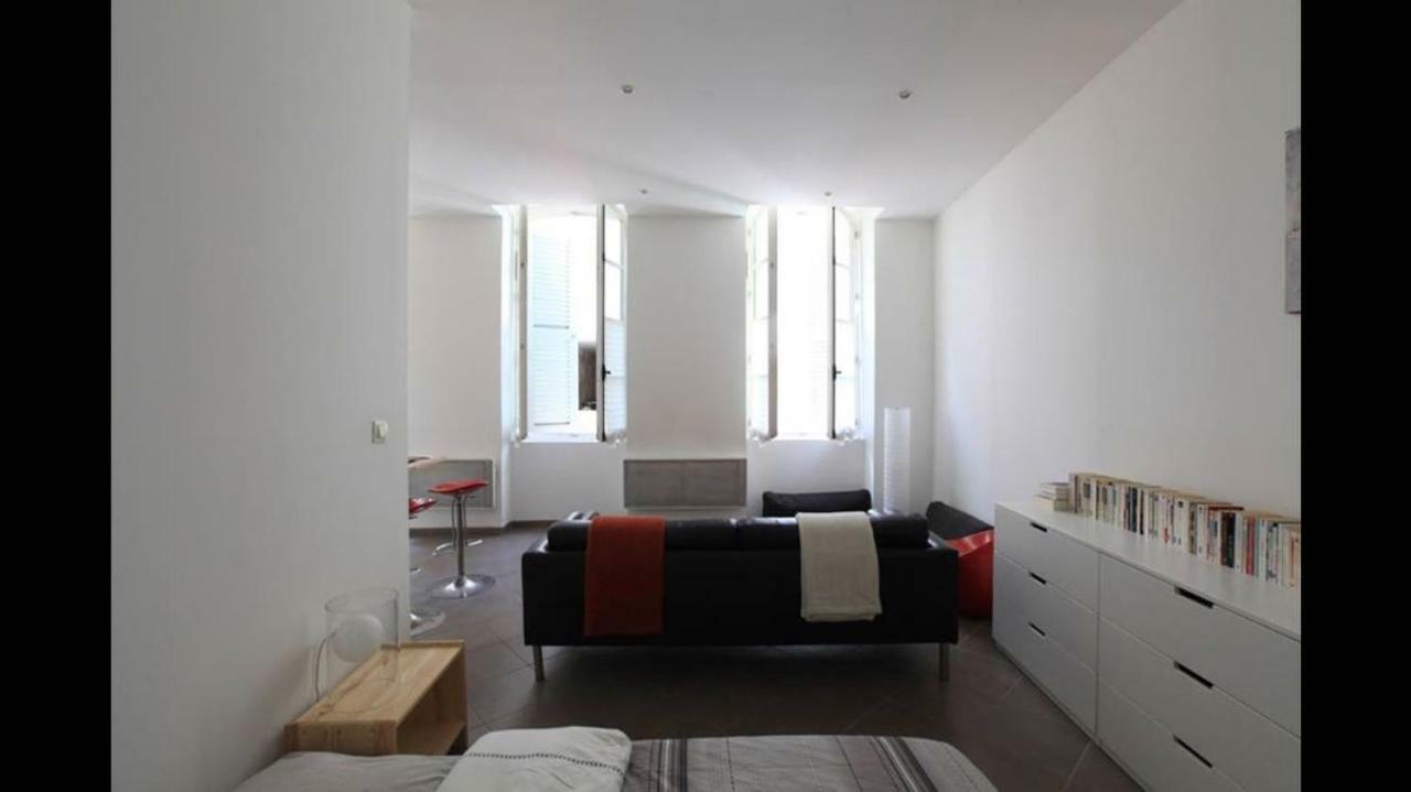 L'Appart Du Vieux Port Apartment มาร์กเซย ภายนอก รูปภาพ