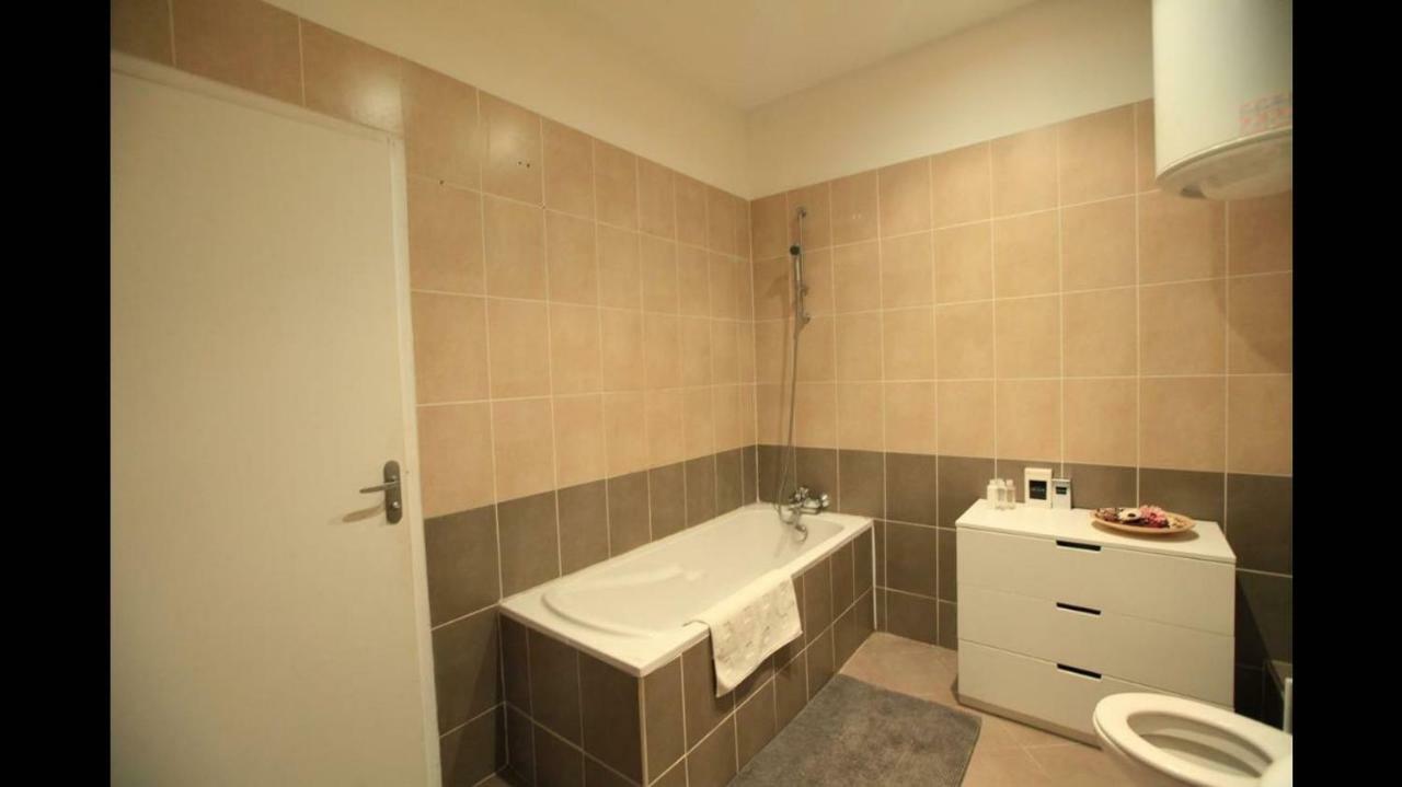 L'Appart Du Vieux Port Apartment มาร์กเซย ภายนอก รูปภาพ